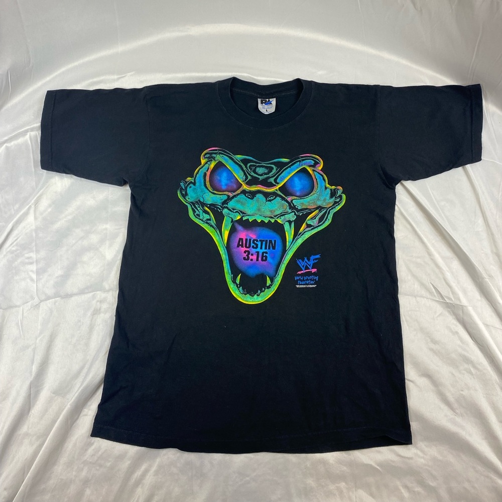 Vintage WWF Austin 3:16 Don’t Trust Anybody Snake Head T-shirt (L)